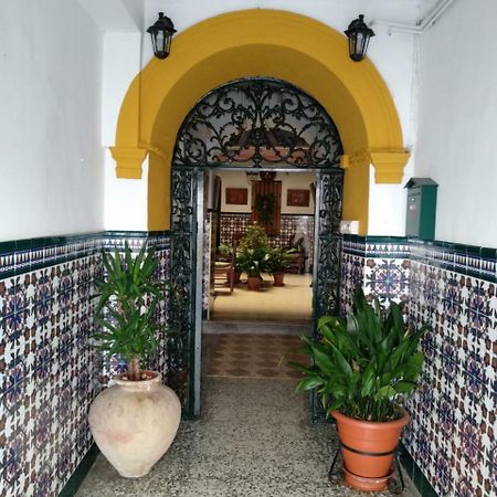 Hostal Manolo Ель-Пуерто-де-Санта-Марія Екстер'єр фото