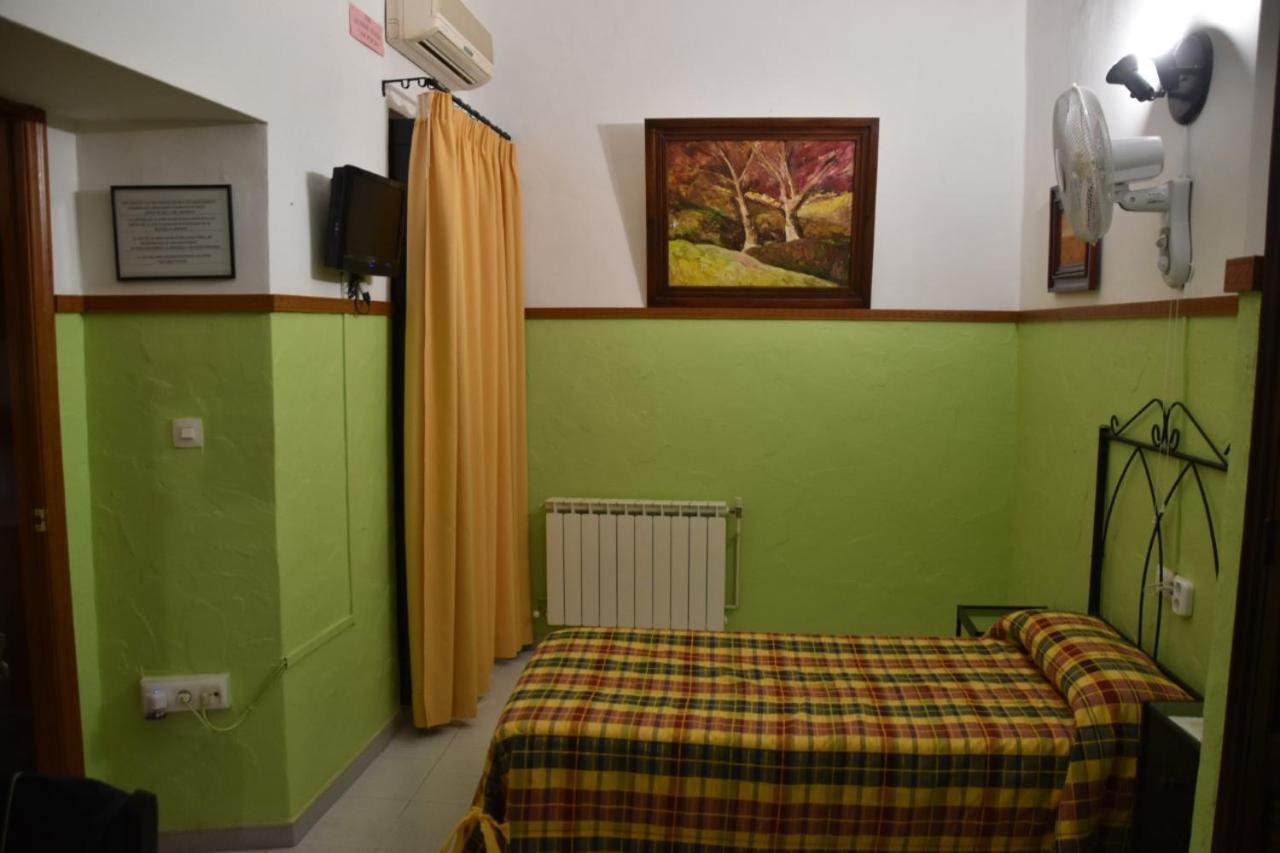 Hostal Manolo Ель-Пуерто-де-Санта-Марія Екстер'єр фото