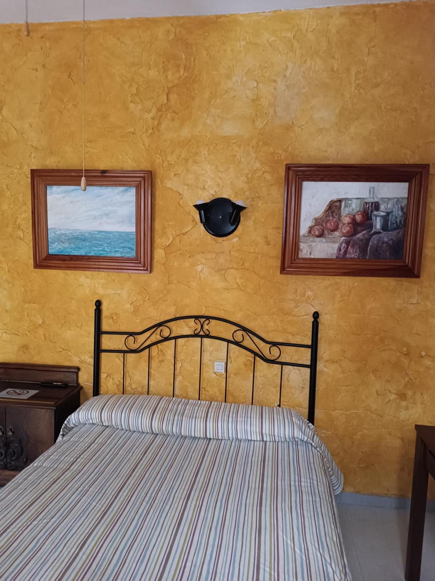 Hostal Manolo Ель-Пуерто-де-Санта-Марія Номер фото