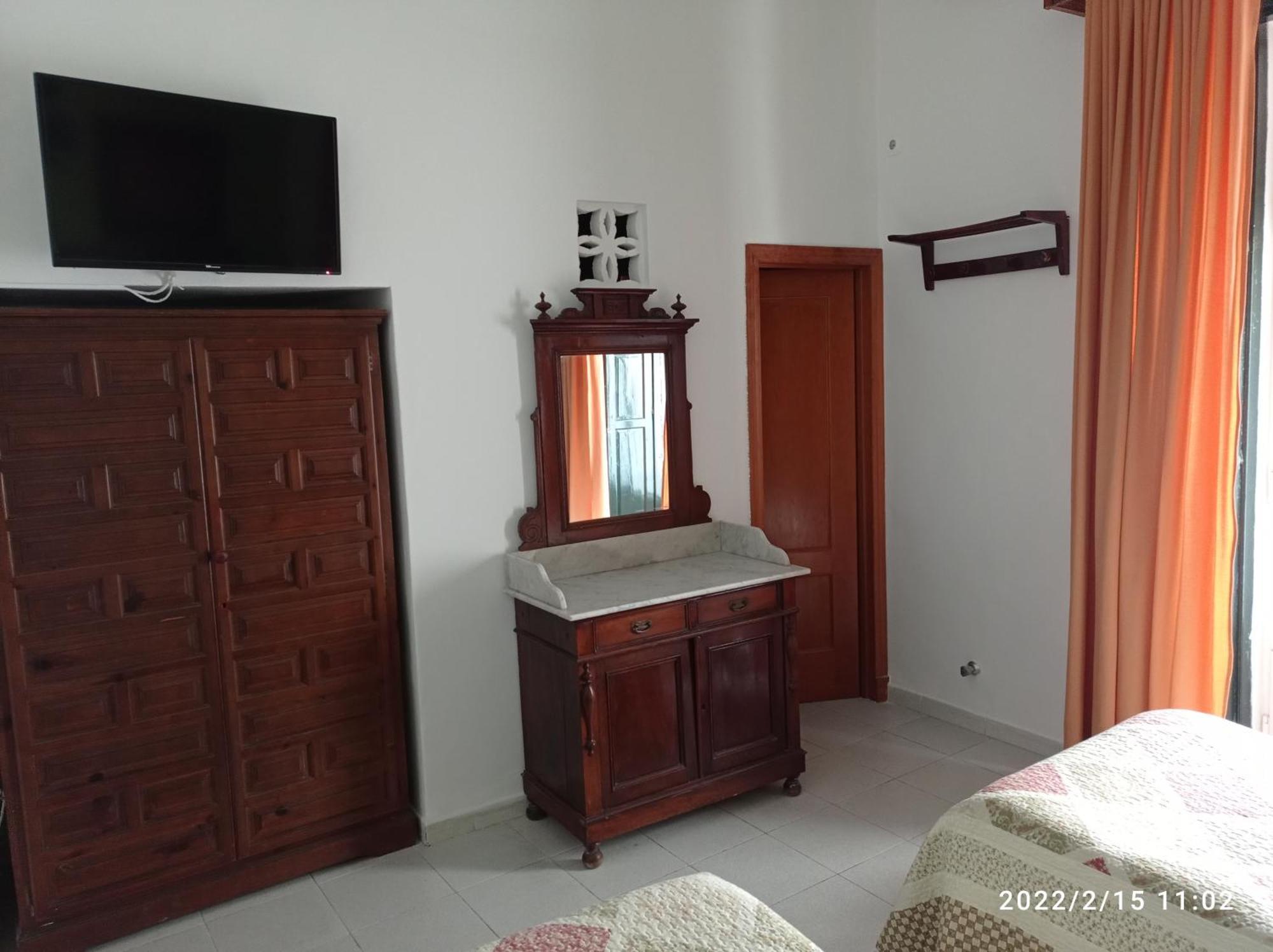 Hostal Manolo Ель-Пуерто-де-Санта-Марія Номер фото